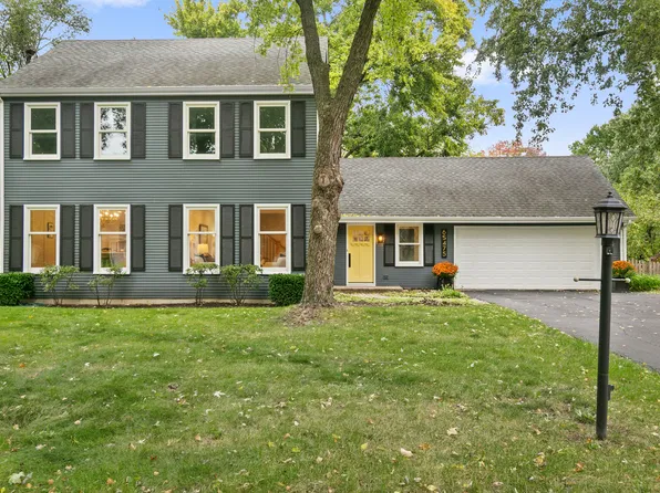 6S475 Sussex Rd, Naperville, IL 60540