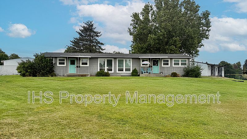 1st image of 2104 Lee Blvd