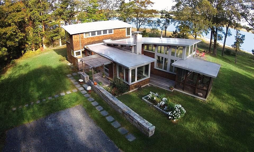 51 Pojac Point Rd, North Kingstown, RI 02852 Zillow