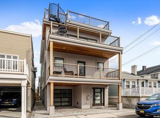 26 Delaware Ave, Long Beach, NY 11561