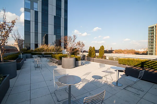 Sold by Compass | media 25