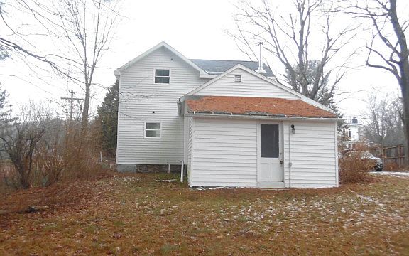 2nd image of 826 County Highway 11