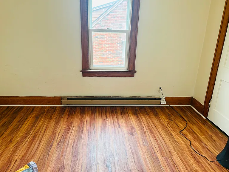 19 Grape Ave #2 — Photo 6