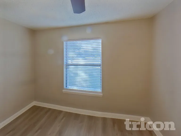 1216 Grinnel Dr — Photo 12