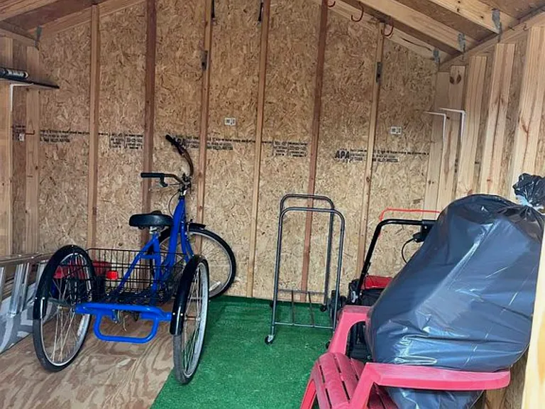 6717 Barnwood Dr — Photo 20