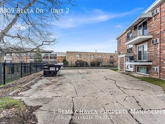 4th image of 18809 Bella Dr #2
