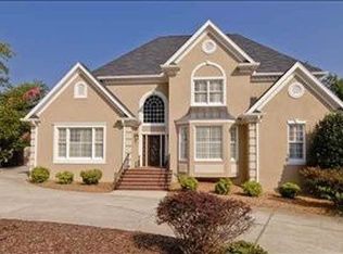 11 Country Squire Ct, Greenville, SC 29615