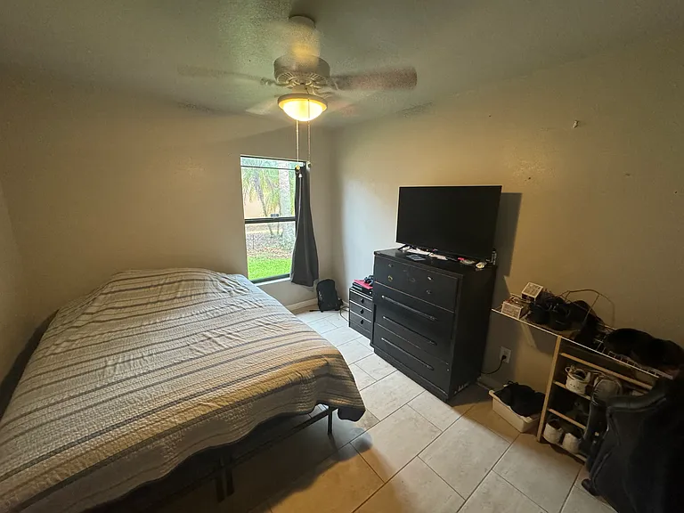 4115 Millicent Cir — Photo 15