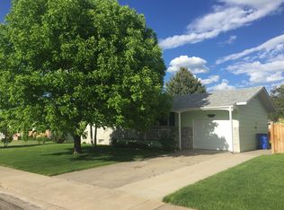 1909 Avenue M, Scottsbluff, NE 69361