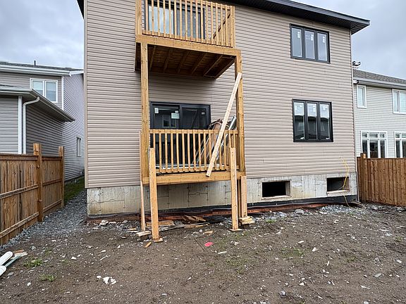 2nd image of 1116 Woodhaven Dr