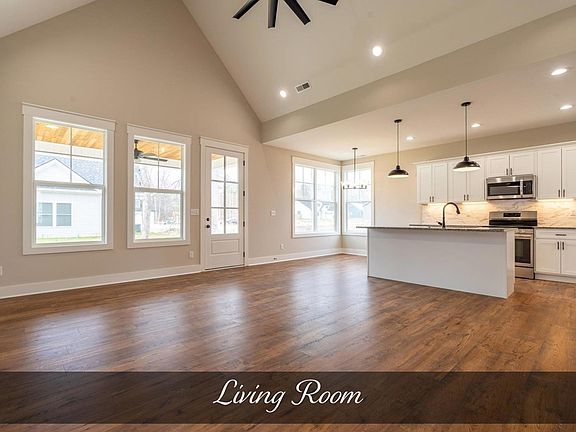 3rd image of 1608 Daly Dr