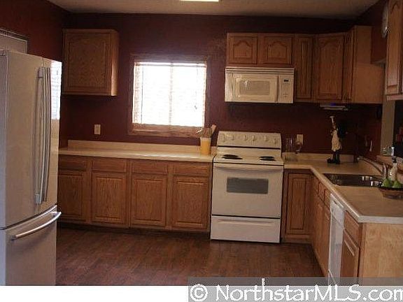 2nd image of 1117 Pullman Ave