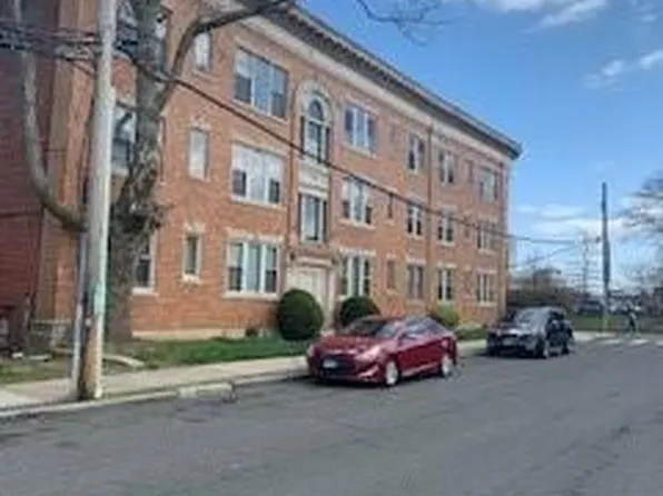 2 Fraser Place APT A, Hartford, CT 06105