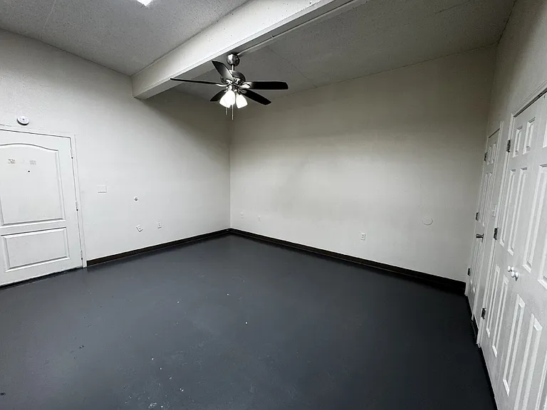 1619 University Ave #3 — Photo 3