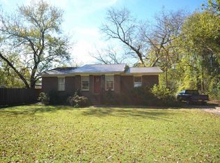 911 4th Ave SE, Cullman, AL 35055