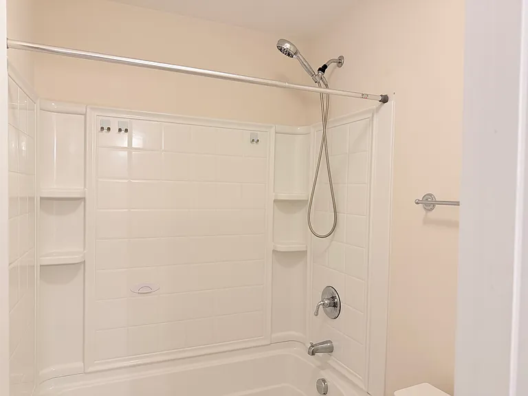 1109 Somers Dr — Photo 25