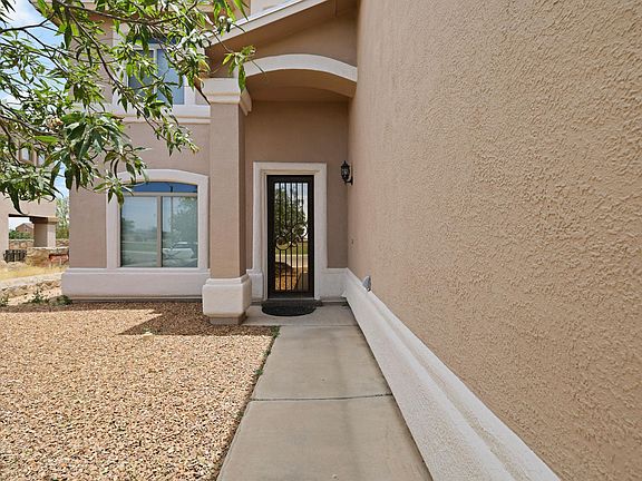 2nd image of 3110 Hidden Creek Dr