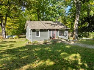 1023 N Lake Shore Dr, Harbor Springs, MI 49740