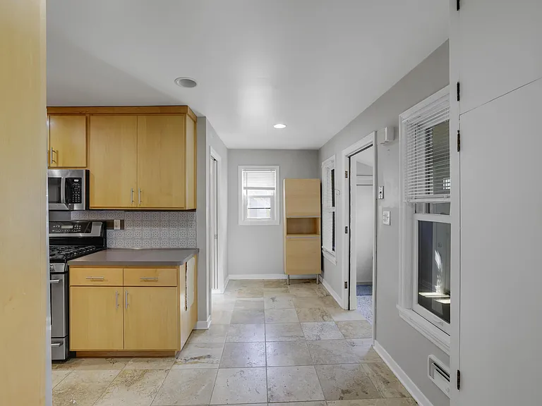 4647 Blaisdell Ave — Photo 7