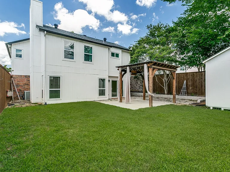 2236 Ryan Rdg — Photo 23