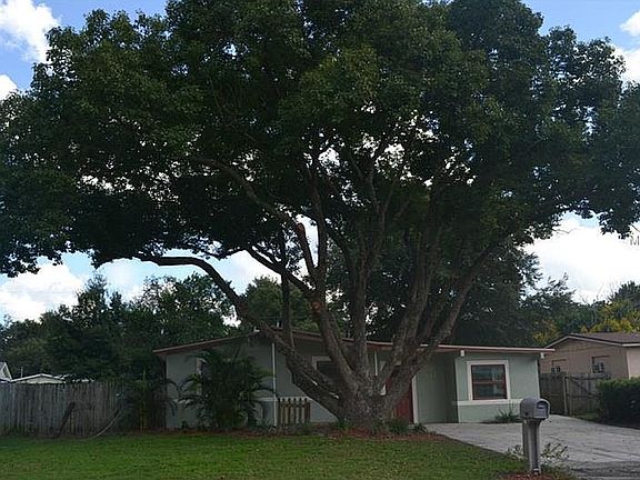 3rd image of 113 Highland Dr