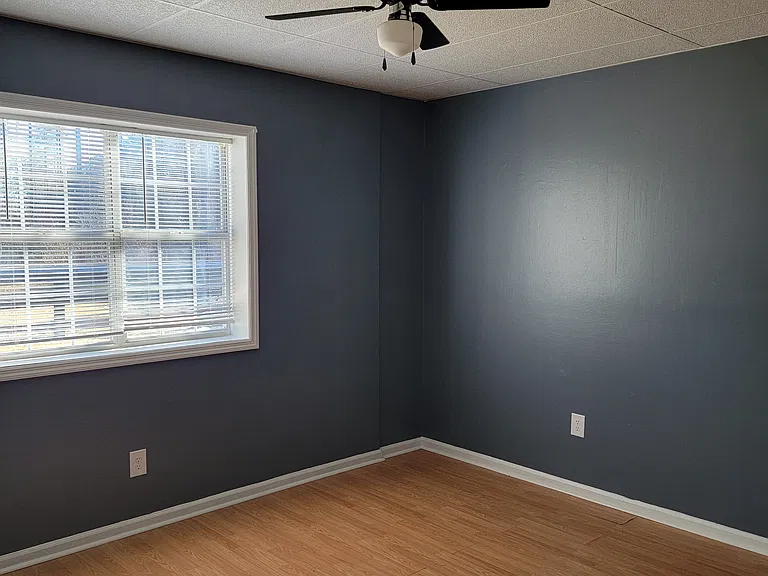 1507 Highway 57 N — Photo 8