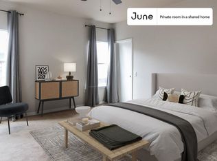 1604 Singleton Ave #A, Austin, TX 78702