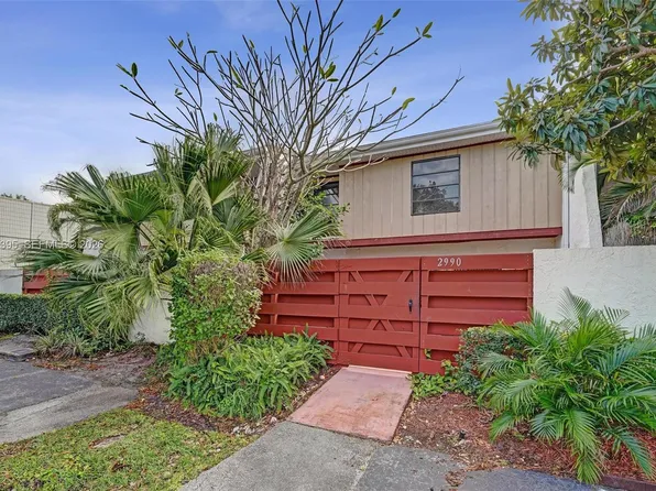 2990 Oaktree Ln #338, Hollywood, FL 33021