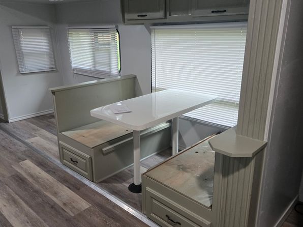 9731 Us Highway 69 N UNIT H