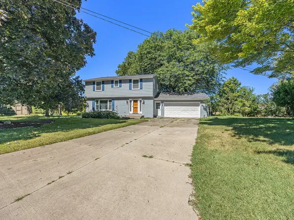 3901 Coral Valley Ct SE, Kentwood, MI 49512