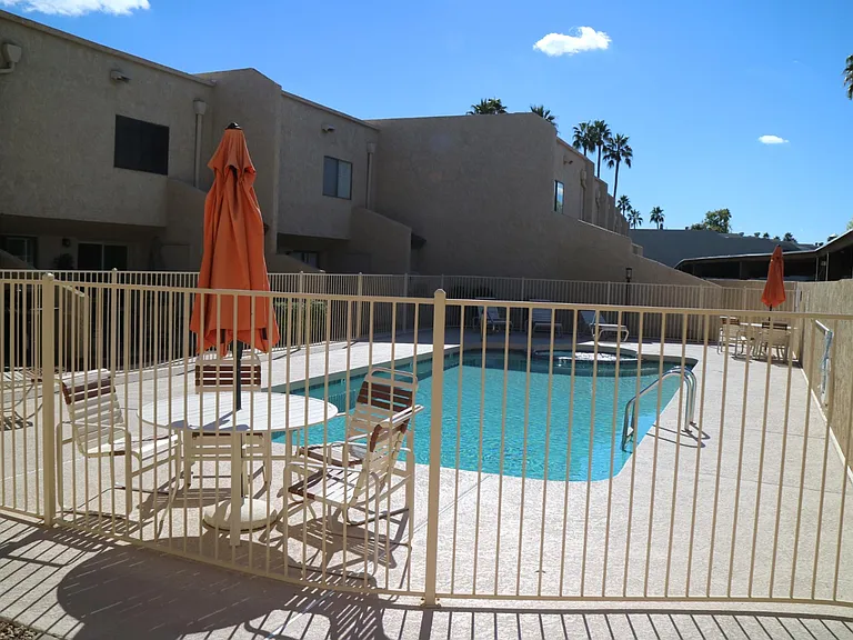 7335 E Northland Dr — Photo 9