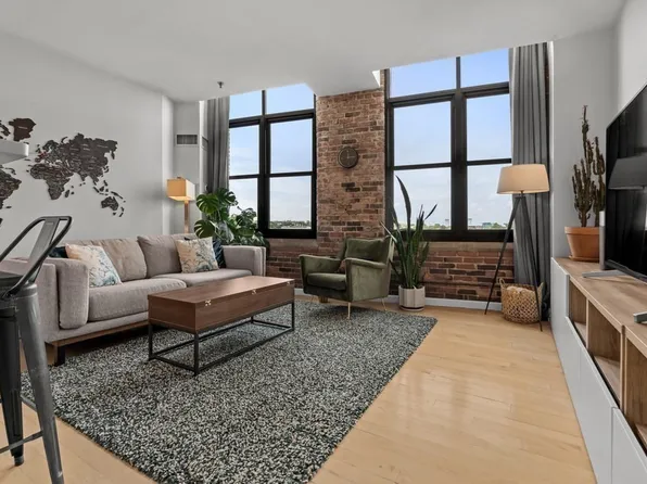 150 Orleans St Unit 406, East Boston, MA 02128
