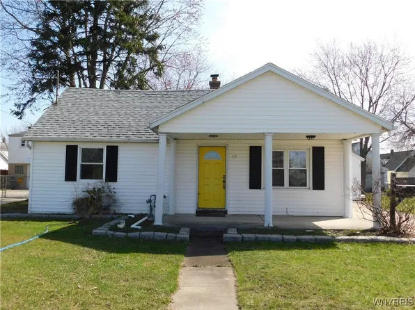 231 Wagner Ave, Sloan, NY 14212