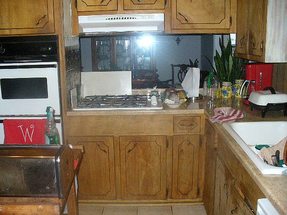 4th image of 90 Carey Ln