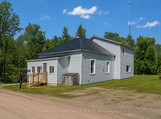 584 Ford Rd, Montague, ON K7H 3C3