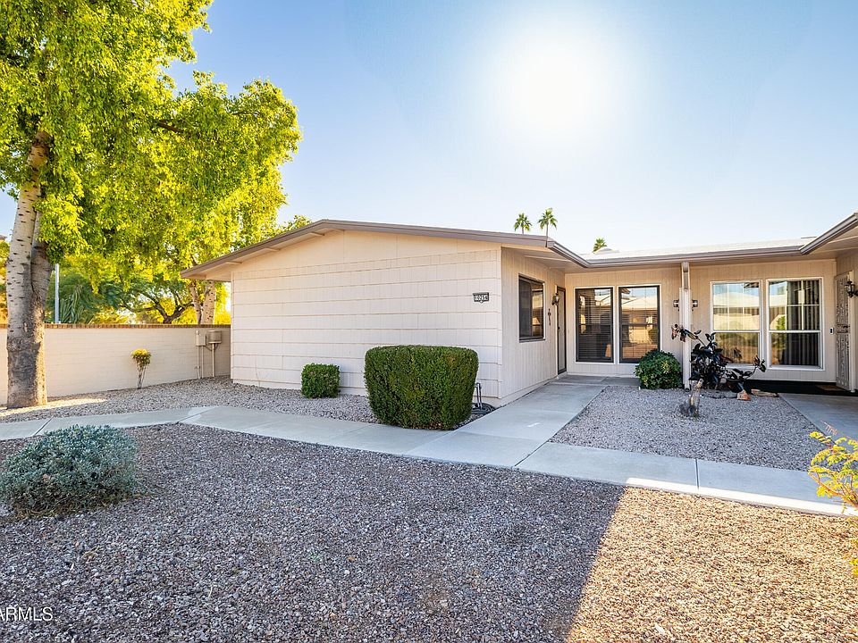 1st image of 10254 W PALMERAS Drive