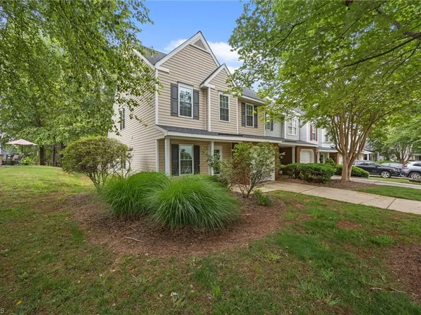 5075 Bartholomews Ln, Greensboro, NC 27407