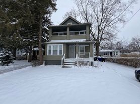 2841 E 127th St Cleveland 44120