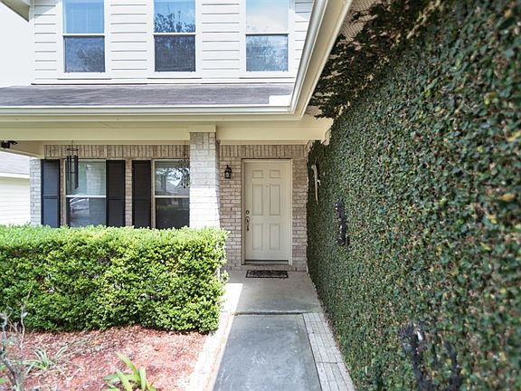 5th image of 9510 Almond Glen Ct