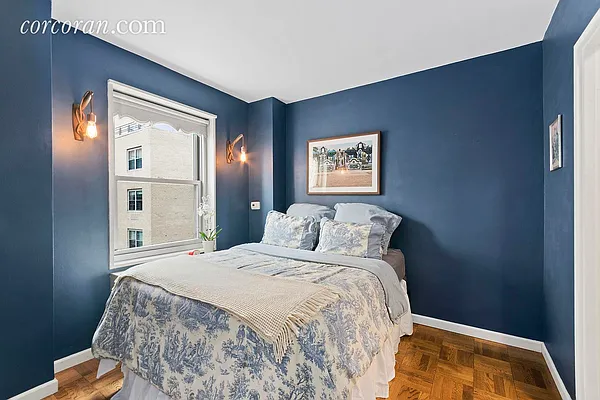 Sold by Corcoran | media 23