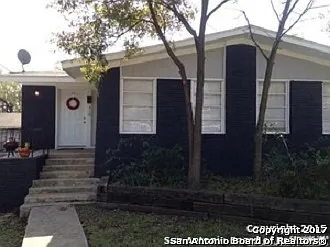 312 Babcock Rd — Photo 2
