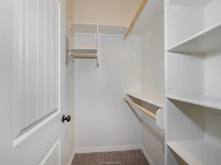 402 Ash St #1 — Photo 15
