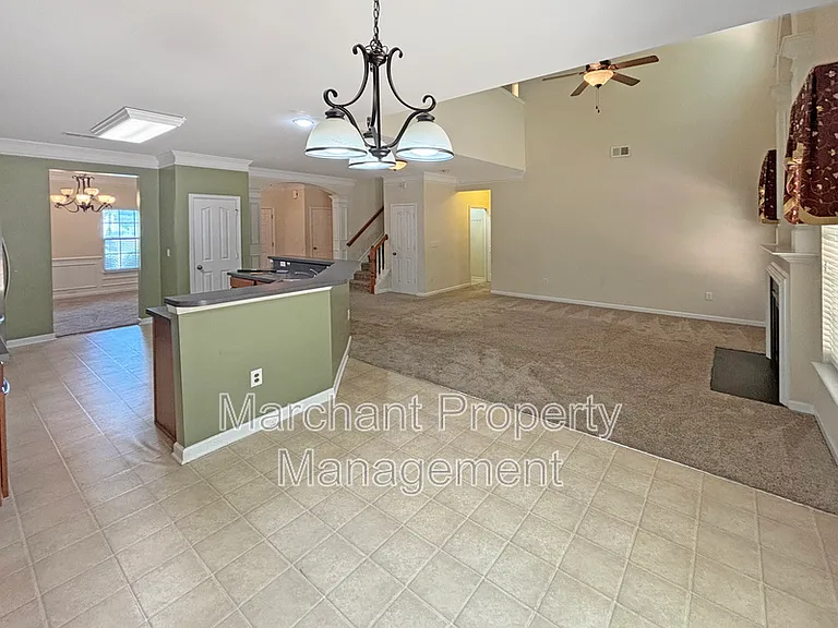 304 Horsepen Way — Photo 8
