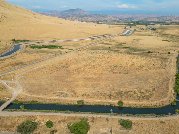 0 Highway 180, Sanger, CA 93657