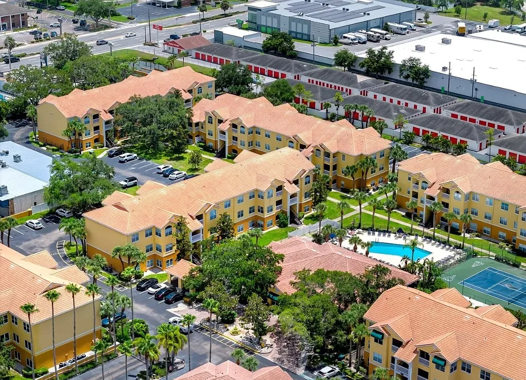 2 bed, 925 sqft, $1,850 — Photo 3
