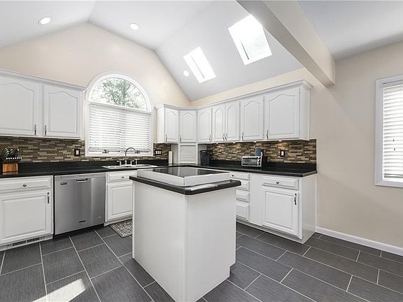 5th image of 5837 W 220th St