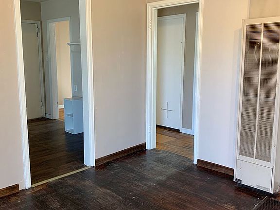 3rd image of 1205 N Prince St