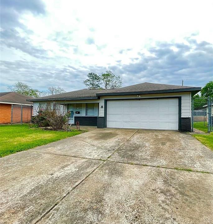 1st image of 610 Alta Vista Dr