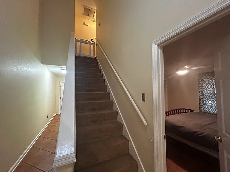 2142 Delta Way #1 — Photo 8