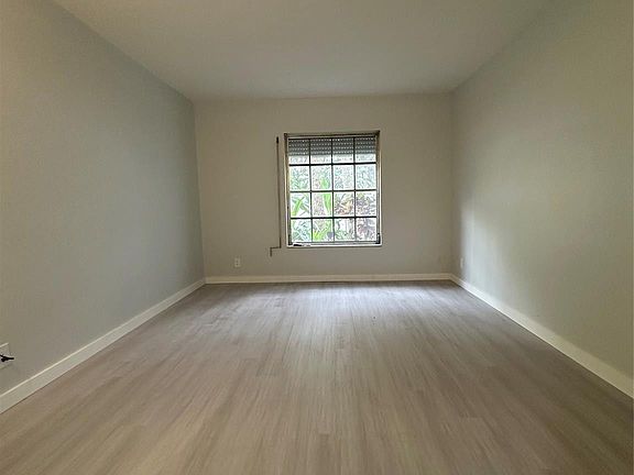 2nd image of 6800 NE 22nd Way #2104
